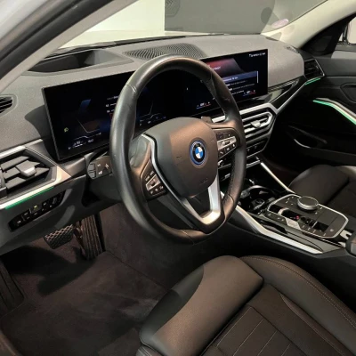 Touring 320e xDrive 204 ch BVA8  Business Design - photo 15/87