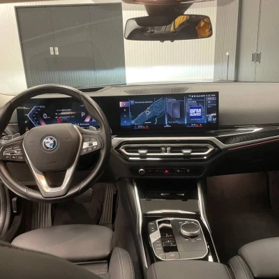 Touring 320e xDrive 204 ch BVA8  Business Design - photo 24/82