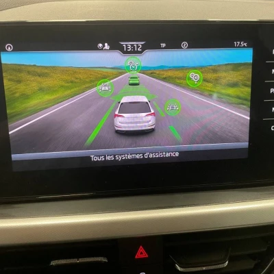 Scala 1.0 TSI Evo 110 ch DSG7  Business - photo 52/61