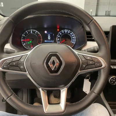 Clio TCe 90  Evolution - photo 19/45