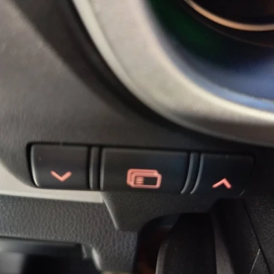 Eclipse Cross 2.4 MIVEC PHEV Twin Motor 4WD  Business - photo 34/69