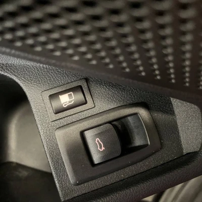 Touring 320e xDrive 204 ch BVA8  Business Design - photo 37/82