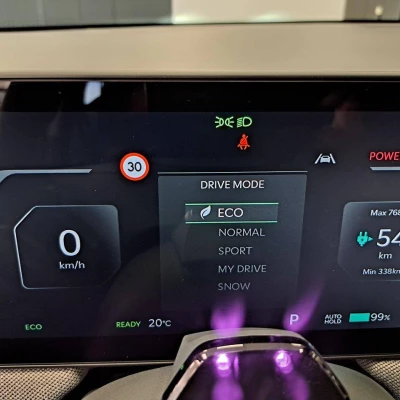 EV3 81.4 kWh 204 ch  Earth - photo 31/87
