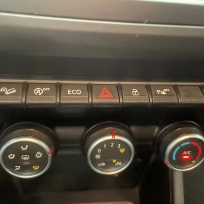Duster dCi 110 4x4  Confort - photo 38/52