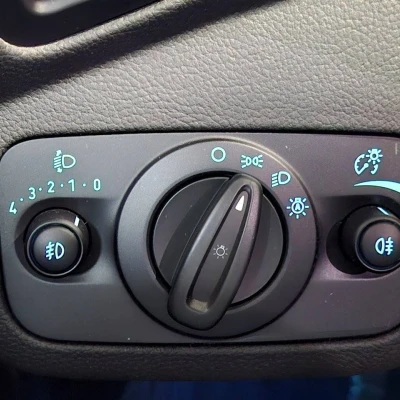 Kuga 2.0 TDCi 150 S&S 4x2 BVM6  Titanium - photo 29/54