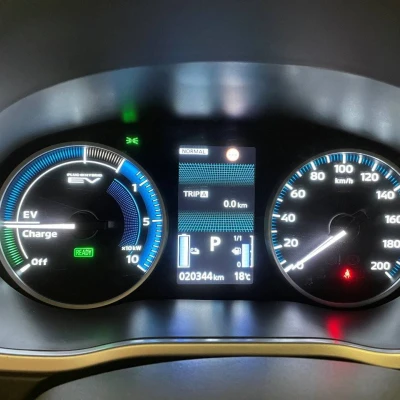 Eclipse Cross 2.4 MIVEC PHEV Twin Motor 4WD  Business - photo 27/67