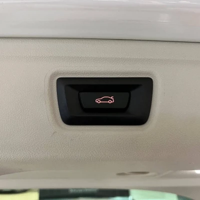 Touring 320e xDrive 204 ch BVA8  Business Design - photo 83/87