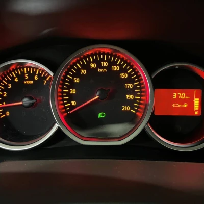 Logan MCV TCe 90  Stepway - photo 26/55