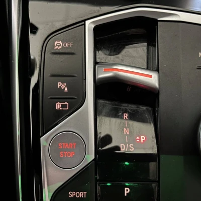 Touring 320e xDrive 204 ch BVA8  Business Design - photo 45/87