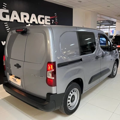 BERLINGO VAN TAILLE M 650KG BLUEHDI 130 S&S EAT8   - photo 5/60