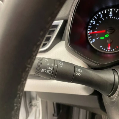 Clio TCe 90  Evolution - photo 30/50