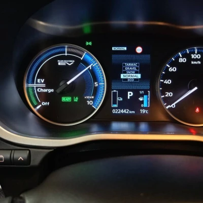 Eclipse Cross 2.4 MIVEC PHEV Twin Motor 4WD  Business - photo 28/68