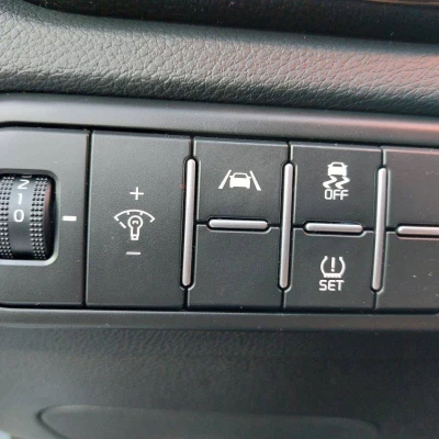 CEED 1.5 T-GDi 140 ch DCT7  GT-line - photo 34/62