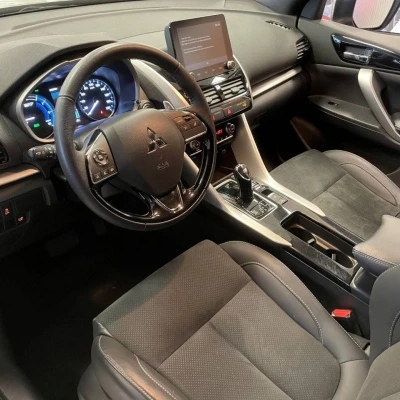 Eclipse Cross 2.4 MIVEC PHEV Twin Motor 4WD  Business - photo 16/67