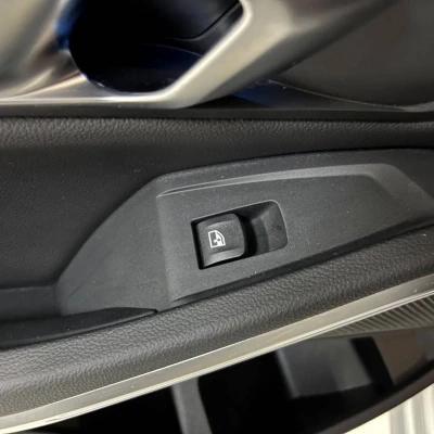 Touring 320e xDrive 204 ch BVA8  Business Design - photo 75/87