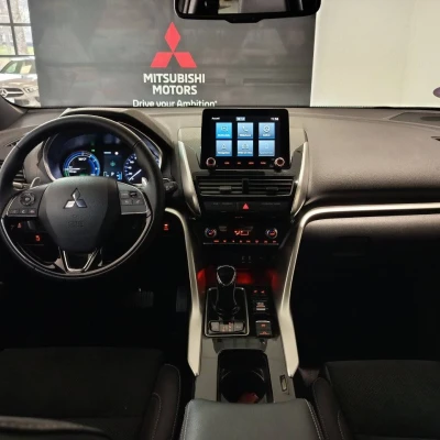 Eclipse Cross 2.4 MIVEC PHEV Twin Motor 4WD  Business - photo 21/68