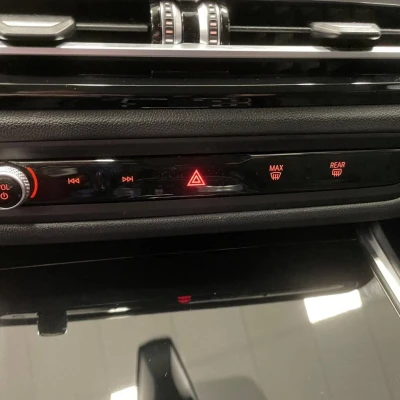 Touring 320e xDrive 204 ch BVA8  Business Design - photo 48/82