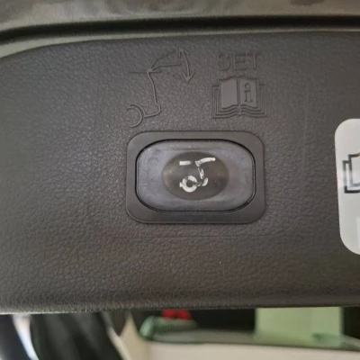 Kuga 2.0 TDCi 150 S&S 4x2 BVM6  Titanium - photo 53/54