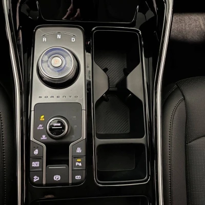 Sorento 1.6 T-GDi 253ch Hybride Rechargeable 7 places BVA6 4x4  Design - photo 40/85