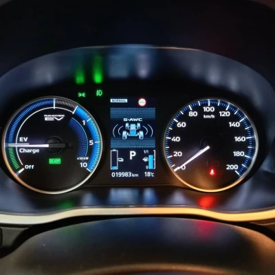 Eclipse Cross 2.4 MIVEC PHEV Twin Motor 4WD  Business - photo 29/69