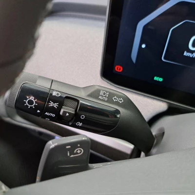 EV3 81.4 kWh 204 ch  Earth - photo 28/87