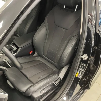 Touring 320e xDrive 204 ch BVA8  Business Design - photo 17/82