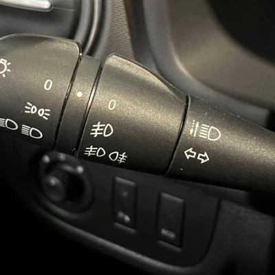 Logan MCV TCe 90  Stepway - photo 32/55