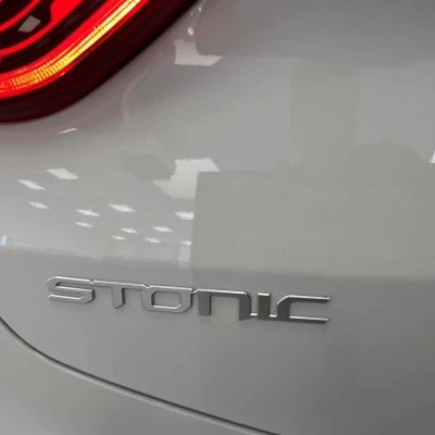 Stonic 1.0 T-GDi 120 ch MHEV BVM6  GT Line - photo 12/52