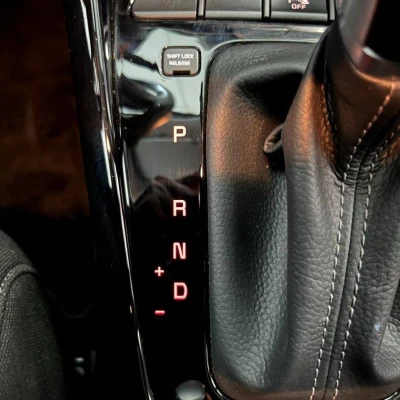 Stonic 1.0 T-GDi 120 ch MHEV DCT7  Active - photo 35/56
