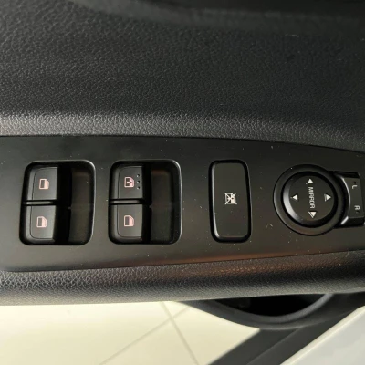 Stonic 1.0 T-GDi 120 ch MHEV DCT7  Active - photo 29/56