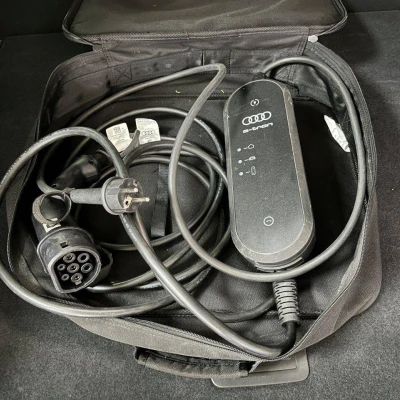 A3 Sportback 40 TFSIe 204 S tronic 6  Design Luxe - photo 71/71