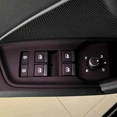 A3 Sportback 40 TFSIe 204 S tronic 6  Design Luxe - photo 34/71