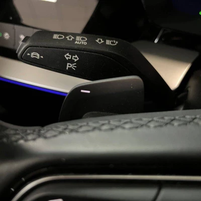 A3 Sportback 40 TFSIe 204 S tronic 6  Design Luxe - photo 25/71