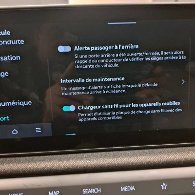 EV3 81.4 kWh 204 ch  GT-line - photo 59/74