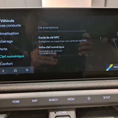 EV3 81.4 kWh 204 ch  GT-line - photo 58/74