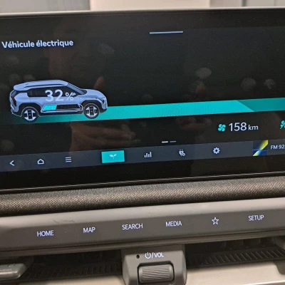 EV3 81.4 kWh 204 ch  GT-line - photo 50/74