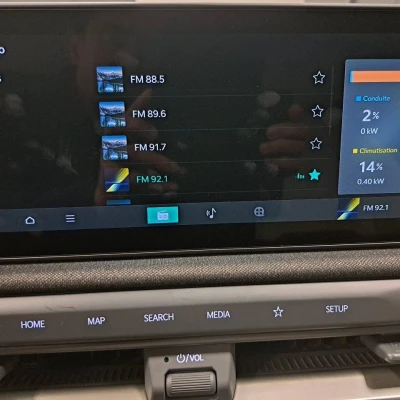 EV3 81.4 kWh 204 ch  GT-line - photo 48/74