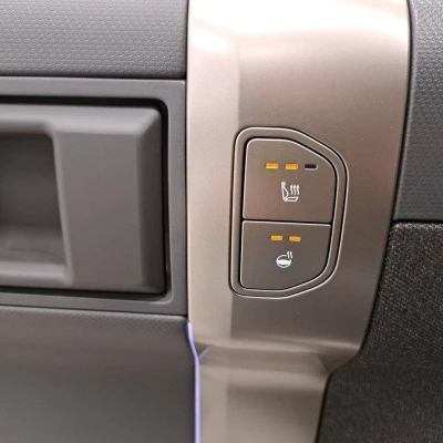 EV3 81.4 kWh 204 ch  GT-line - photo 36/74