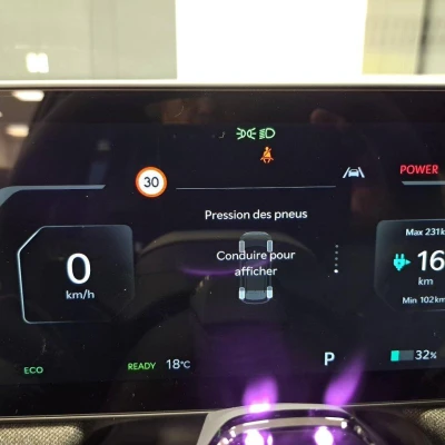 EV3 81.4 kWh 204 ch  GT-line - photo 34/74