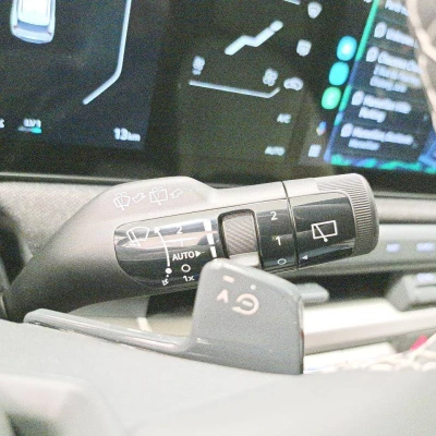 EV3 81.4 kWh 204 ch  GT-line - photo 28/74
