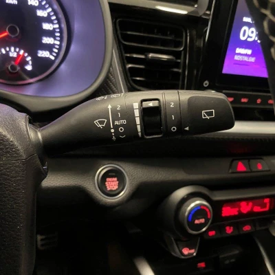 Stonic 1.0 T-GDi 120 ch MHEV DCT7  GT Line Premium - photo 39/60