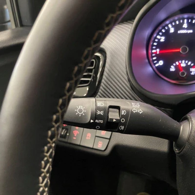 Stonic 1.0 T-GDi 120 ch MHEV DCT7  GT Line Premium - photo 38/60