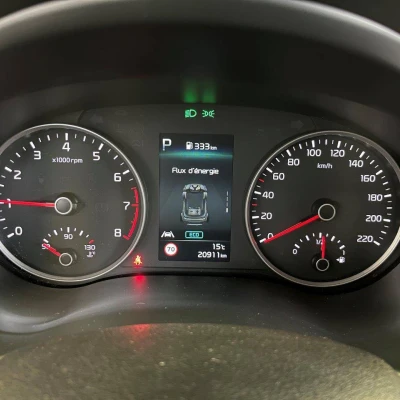 Stonic 1.0 T-GDi 120 ch MHEV DCT7  GT Line Premium - photo 31/60
