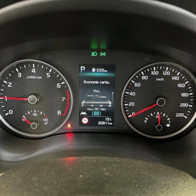 Stonic 1.0 T-GDi 120 ch MHEV DCT7  GT Line Premium - photo 29/60