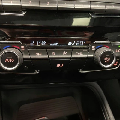 X1 xDrive 20d 190 ch BVA8  Lounge - photo 33/47