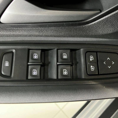 Sandero ECO-G 100 GSR2  Stepway Extreme + - photo 30/64