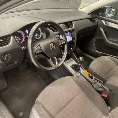 Octavia Combi 1.5 TSI 150 ch ACT DSG7  Edition - photo 16/54
