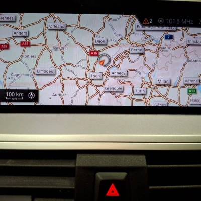X3 xDrive20d 190ch BVA8  Business Design - photo 35/52