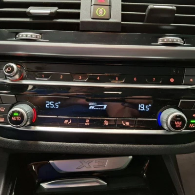 X3 xDrive20d 190ch BVA8  Business Design - photo 34/52