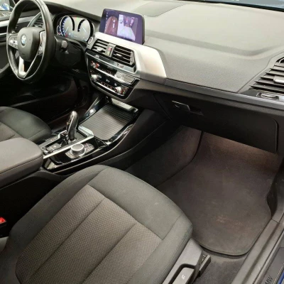 X3 xDrive20d 190ch BVA8  Business Design - photo 18/52